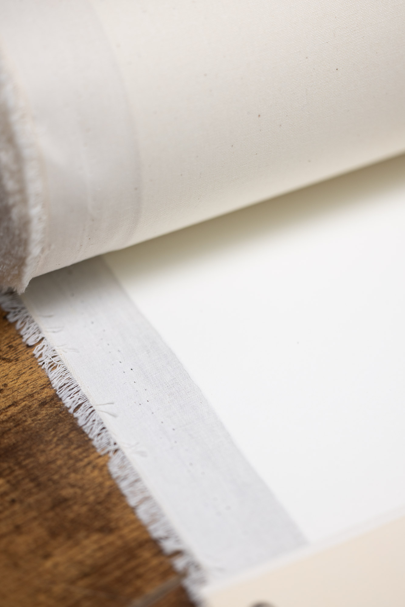 Paper Canvas Artistico Fabriano 395g 1,58m breit Paper Canvas Artistico Fabriano 395g 1,58m breit